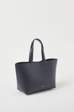 CLOSED Smooth Leater Bag 9 CLOSED Smooth Leater Bag -ModeZeit C90340 85Y 22 519 2