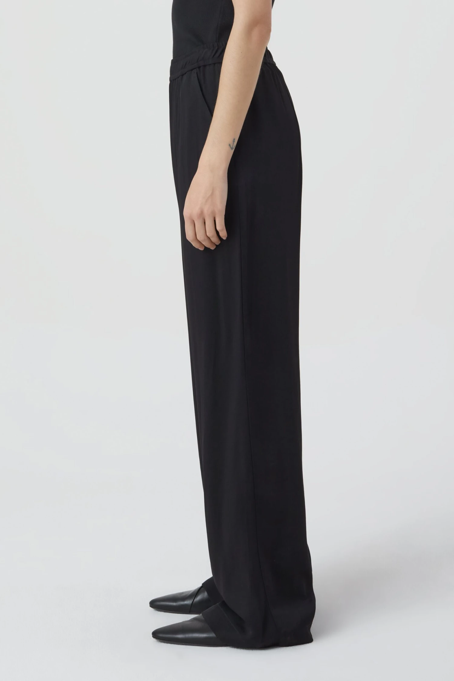 CLOSED Winona Fluid Twill Trousers 4 CLOSED Winona Fluid Twill Trousers – Bild 2