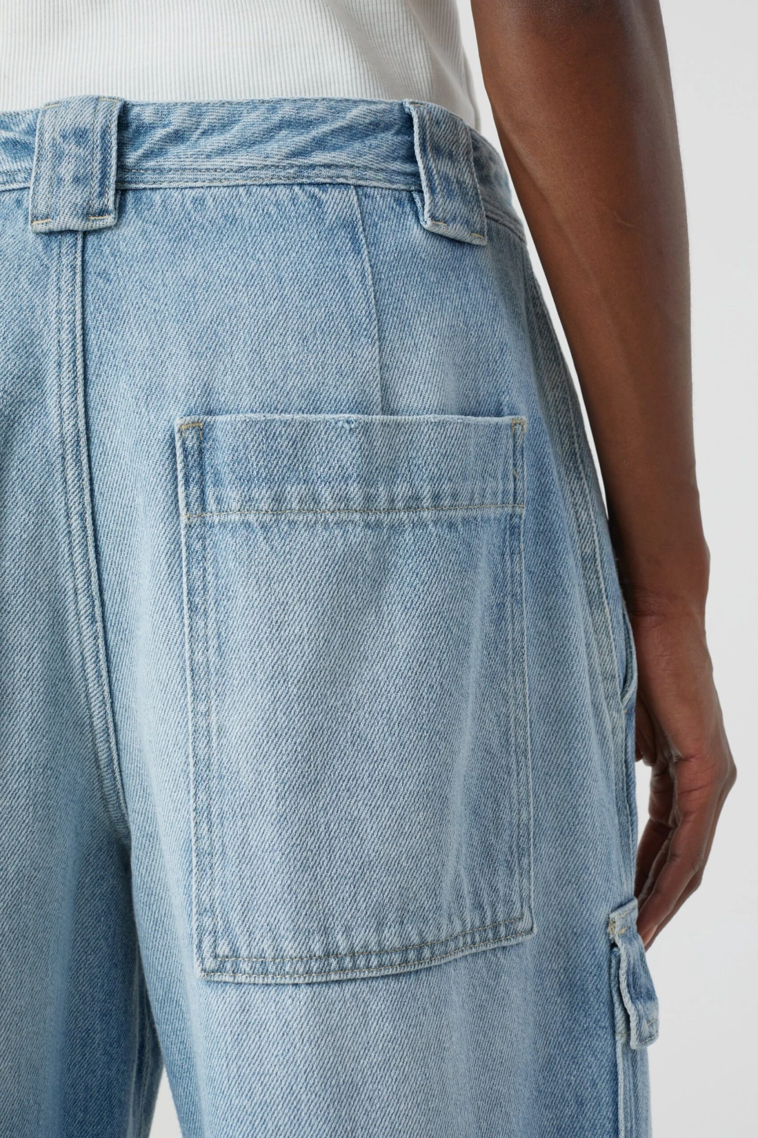 CLOSED Roye 7 CLOSED Roye – Bild 5