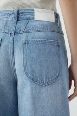 CLOSED Flared-X 15 CLOSED Flared-X -ModeZeit C91XFX 15A 4P MBL 4