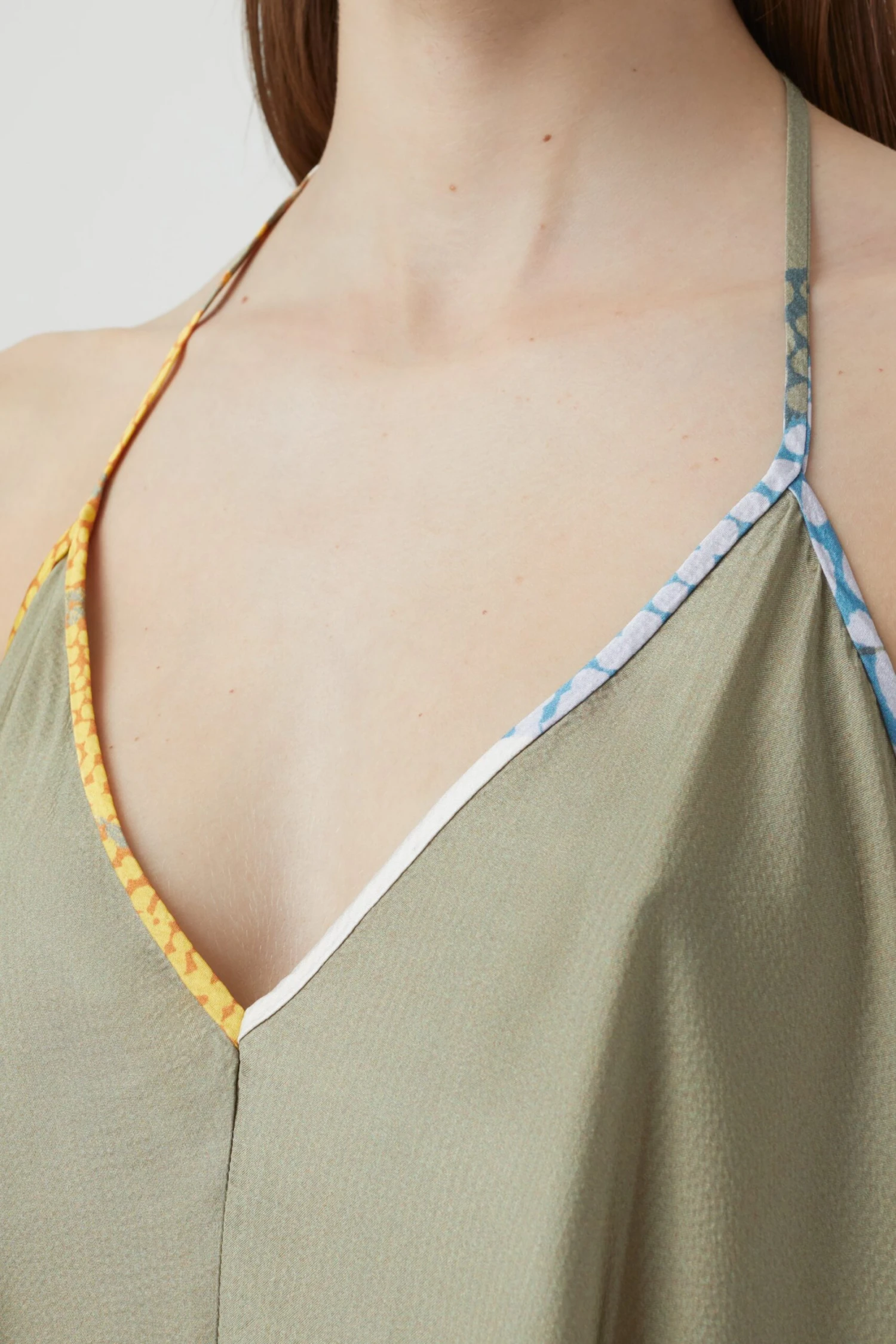 CLOSED Neckholder Aus Viskose 4 CLOSED Neckholder Aus Viskose – Bild 3