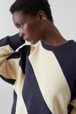 CLOSED Patchwork Crewneck -ModeZeit C95324 473 PC 568 4