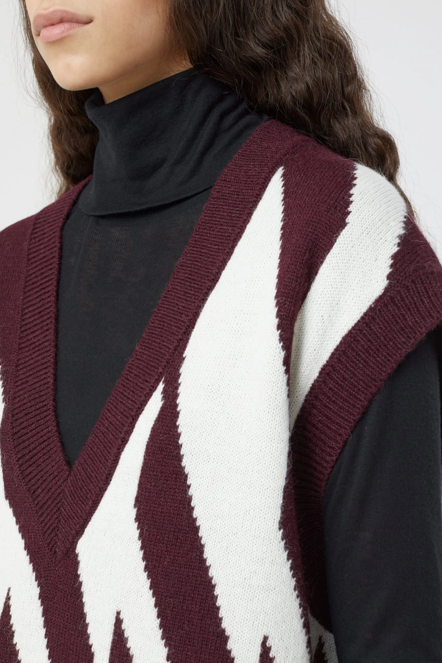 CLOSED Gemusterter Pullunder 7 CLOSED Gemusterter Pullunder – Bild 5