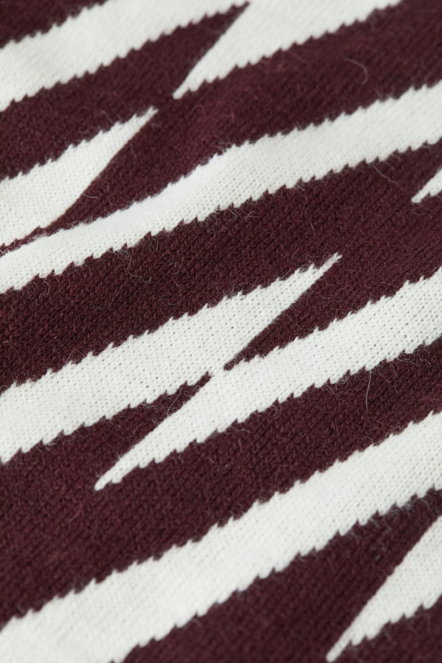 CLOSED Gemusterter Pullunder 9 CLOSED Gemusterter Pullunder – Bild 7