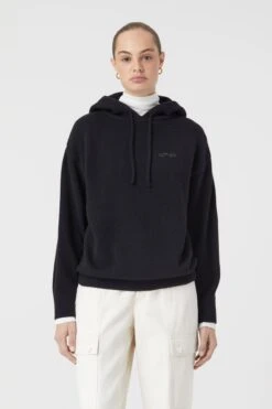 ModeZeit 32 CLOSED Strick-Hoodie