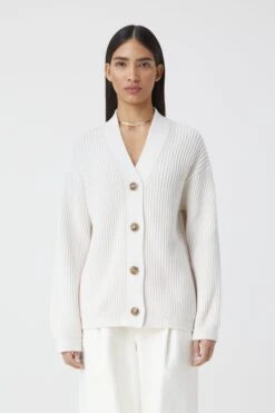 ModeZeit 28 CLOSED V-Wollcardigan